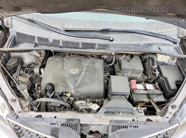 5TDXZ3DC2JS950630 2018 TOYOTA SIENNA Серый Вид наклейки с VIN-кодом