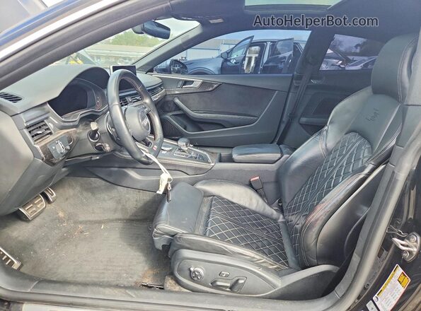 WAUP4AF57JA032447 2018 AUDI S5 Black Առջևի վահանակի տեսք