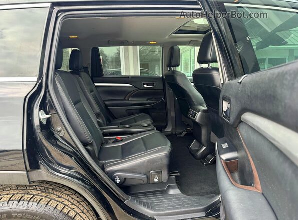 5TDJZRFH8KS950263 2019 TOYOTA HIGHLANDER Черный Вид салона спереди