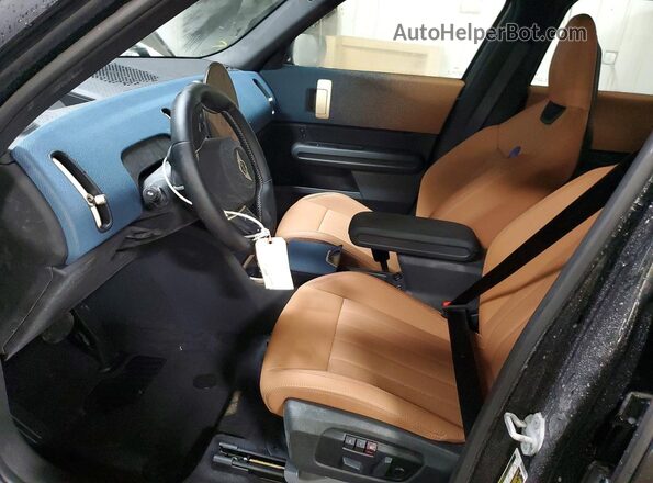 WMZ53GA05S7S42457 2025 MINI COUNTRYMAN Черный Вид панели приборов