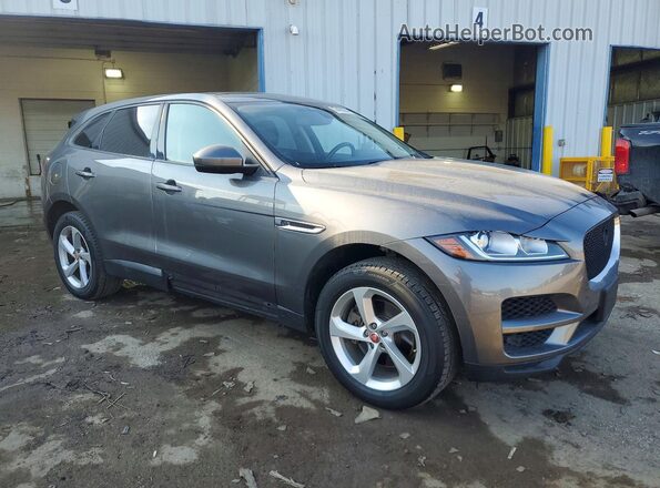 SADCJ2GX4JA237664 2018 JAGUAR F-PACE Серый Вид спереди