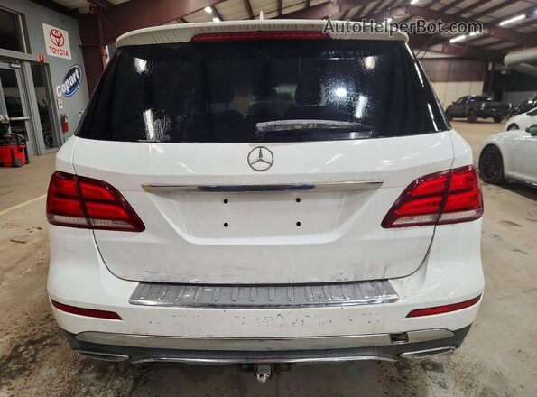 4JGDA0EB2GA725978 2016 MERCEDES-BENZ GLE White უკანა ხედი