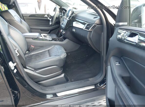 4JGDA5HB4HA965415 2017 MERCEDES-BENZ GLE 350 Black Widok wnętrza z przodu