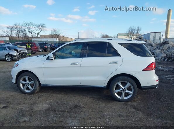 4JGDA5HB8JB196238 2018 MERCEDES-BENZ GLE 350 White 360 interior view