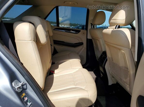 4JGDA5JB3GA639033 2016 MERCEDES-BENZ GLE Серебряный Вид задней части салона