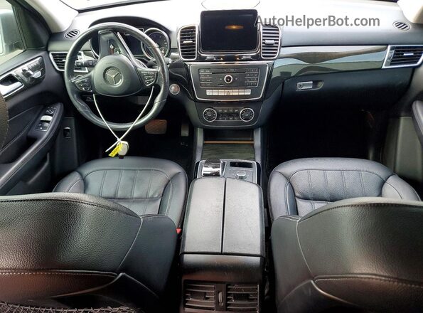 4JGDA5JB6GA716753 2016 MERCEDES-BENZ GLE Серый Вид панели приборов