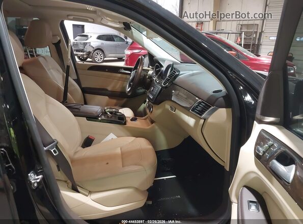 4JGDA5JB6JB169114 2018 MERCEDES-BENZ GLE 350 Черный Вид салона спереди