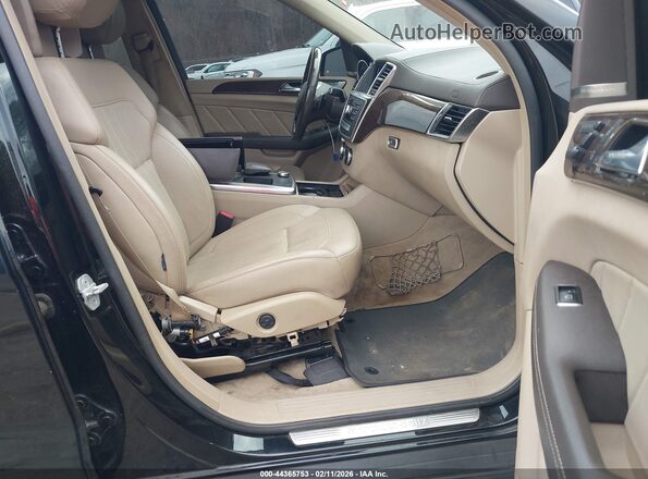 4JGDF2EE6GA695309 2016 MERCEDES-BENZ GL 350 BLUETEC Black Widok wnętrza z przodu