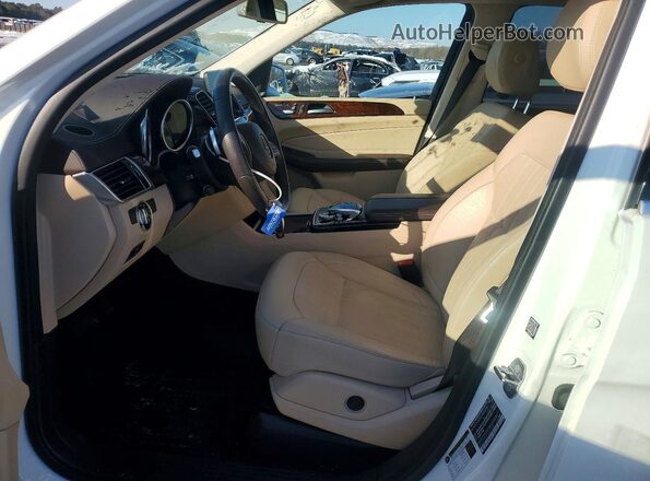 4JGDF6EE0KB237338 2019 MERCEDES-BENZ GLS White Вид салону спереду