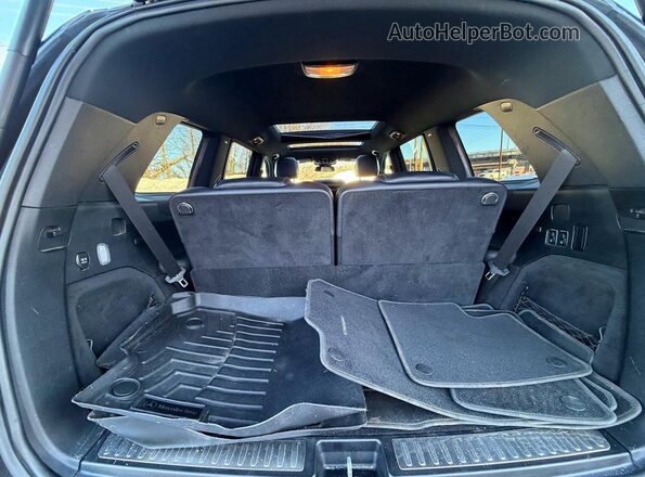 4JGDF6EE4KB209199 2019 MERCEDES-BENZ GLS Black Widok wnętrza z tyłu