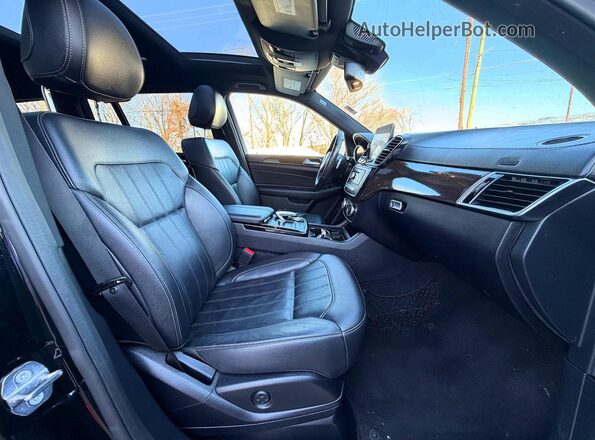 4JGDF6EE4KB209199 2019 MERCEDES-BENZ GLS Black Widok z przodu