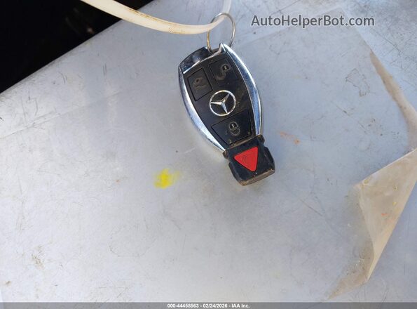 4JGDF6EE5KB231681 2019 MERCEDES-BENZ GLS 450 White Widok deski rozdzielczej