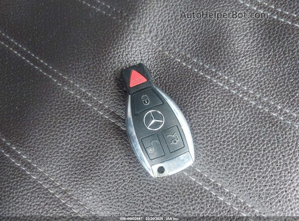 4JGDF6EE9KB224894 2019 MERCEDES-BENZ GLS 450 White Вид панелі приладів