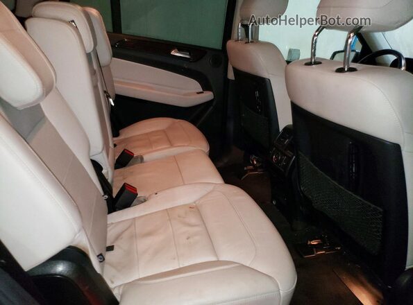 4JGDF6EEXHA854860 2017 MERCEDES-BENZ GLS Синий Вид задней части салона