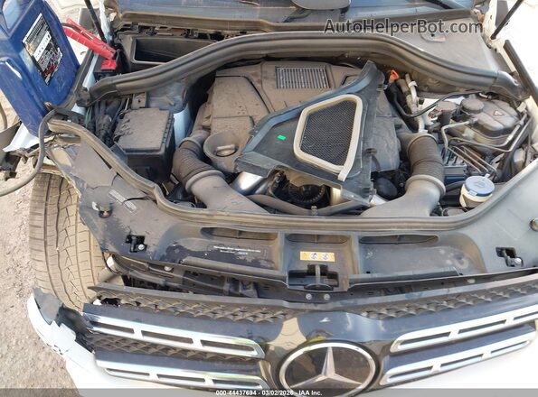 4JGDF7DE6JB044357 2018 MERCEDES-BENZ GLS 550 Белый Вид сзади