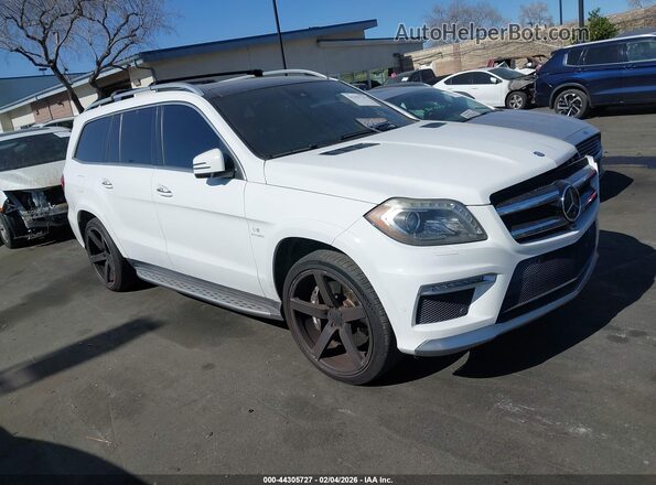 4JGDF7EE3GA670753 2016 MERCEDES-BENZ AMG Белый Передняя правая четверть