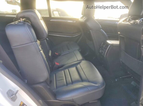 4JGDF7FE3JB107105 2018 MERCEDES-BENZ GLS White Vista interior trasera