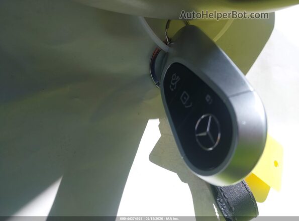 4JGDM2DB7PA013891 2023 MERCEDES-BENZ EQS 450+ SUV Gray Vista del salpicadero