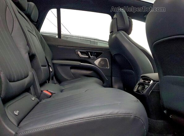 4JGDM2EB1PA029678 2023 MERCEDES-BENZ EQS Blue Rear interior view