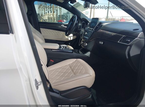 4JGED6EB5JA093631 2018 MERCEDES-BENZ AMG GLE 43 COUPE Белый Вид салона спереди