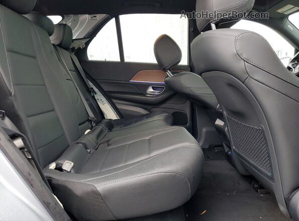 4JGFB4EB1SB329685 2025 MERCEDES-BENZ GLE Silver Widok tylnych siedzeń