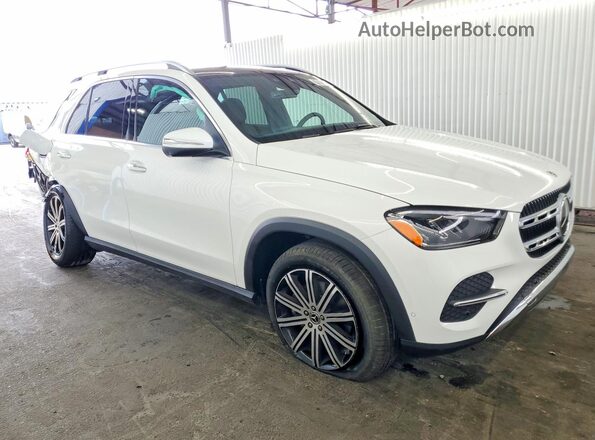 4JGFB4EB2TB585688 2026 MERCEDES-BENZ GLE Белый Передняя правая четверть