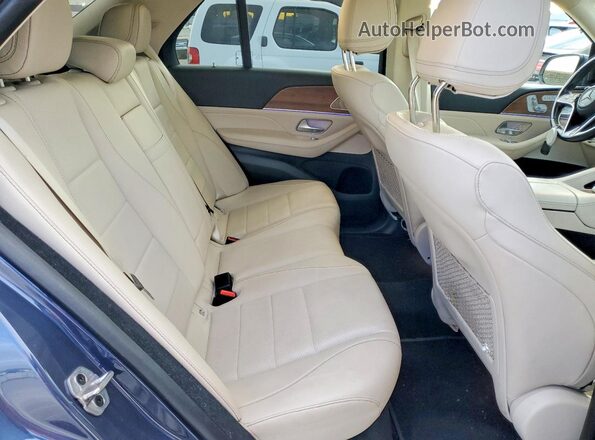 4JGFB4FB3RB133143 2024 MERCEDES-BENZ GLE Blue Vista interior trasera