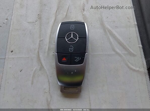 4JGFB4KB2LA122315 2020 MERCEDES-BENZ GLE 350 Синий Вид панели приборов