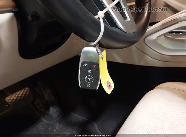 4JGFB4KB4MA423735 2021 MERCEDES-BENZ GLE 350 White Առջևի վահանակի տեսք