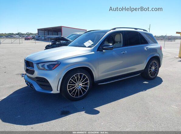 4JGFB5KB8NA708672 2022 MERCEDES-BENZ GLE 450 Серебряный Передняя левая четверть