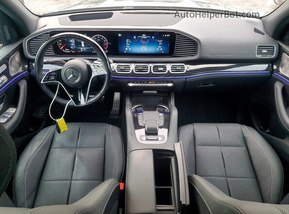 4JGFF8FE3SB395174 2025 MERCEDES-BENZ GLS Черный Вид панели приборов