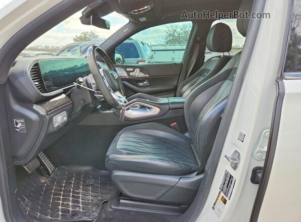 4JGFF8KE2MA212149 2021 MERCEDES-BENZ GLS White Вид салону спереду