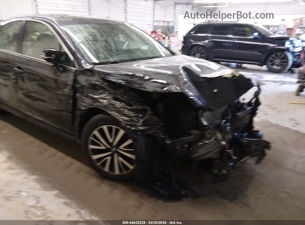 4S3BNAF65J3042448 2018 SUBARU LEGACY Черный Передняя правая четверть