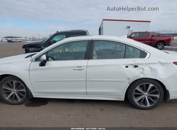4S3BNEN60J3010354 2018 SUBARU LEGACY Белый 