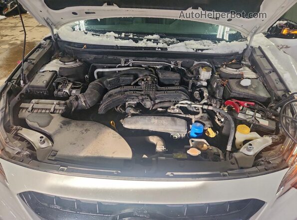 4S3BWAF69L3012918 2020 SUBARU LEGACY White Widok wnętrza z tyłu