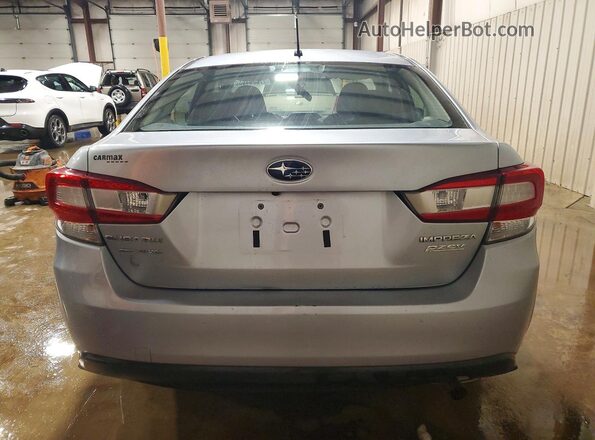 4S3GKAA64H3617915 2017 SUBARU IMPREZA Серебряный Вид сзади