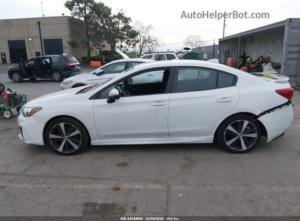 4S3GKAM62J3600130 2018 SUBARU IMPREZA Белый Панорамный вид салона 360°