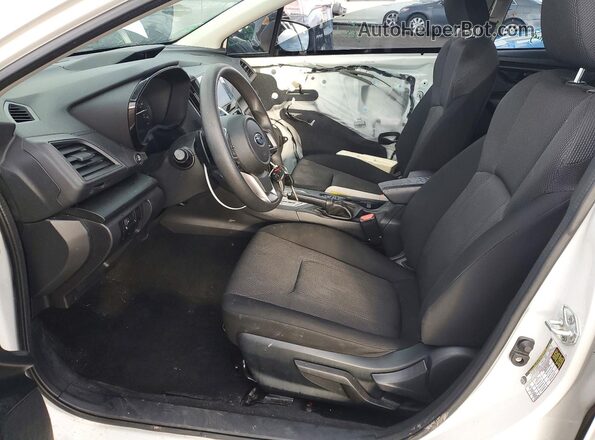 4S3GKAV63N3601808 2022 SUBARU IMPREZA Белый Вид салона спереди