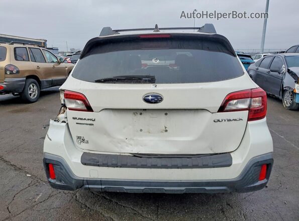 4S4BSAFC5J3259735 2018 SUBARU OUTBACK Белый Вид сзади