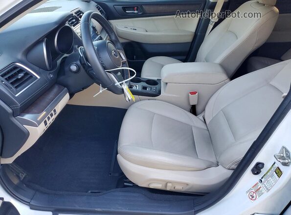 4S4BSAJC7K3324724 2019 SUBARU OUTBACK Белый Вид салона спереди