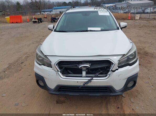 4S4BSANC1J3287923 2018 SUBARU OUTBACK White Widok z przodu