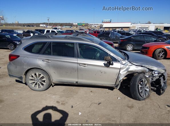 4S4BSANC3H3412950 2017 SUBARU OUTBACK Серебряный Вид задней части салона