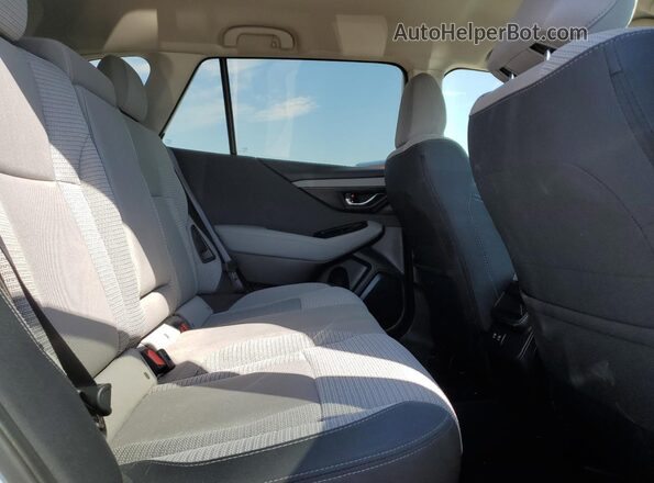 4S4BTACC7M3215032 2021 SUBARU OUTBACK White Вид задньої частини салону