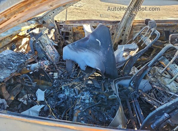 4S4BTADC6M3137325 2021 SUBARU OUTBACK Пожар Вид салона спереди