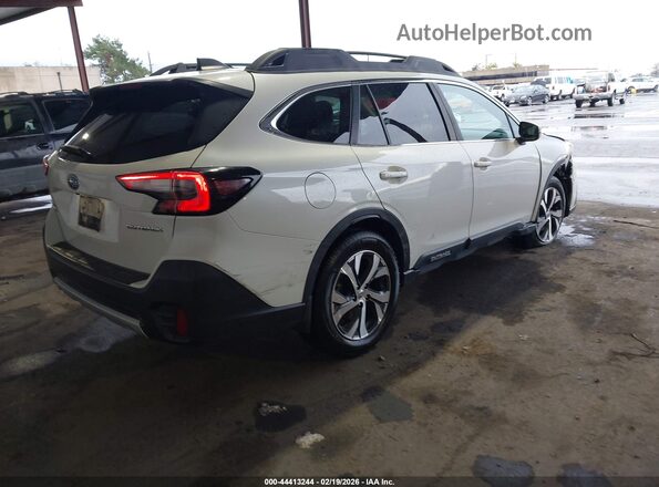 4S4BTANC4M3208276 2021 SUBARU OUTBACK Белый Задняя правая четверть