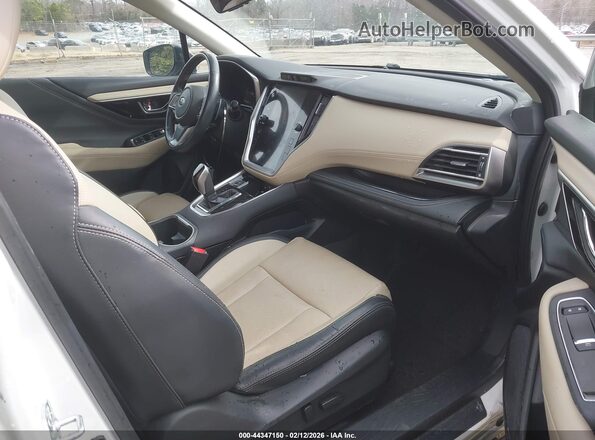 4S4BTANC5M3209307 2021 SUBARU OUTBACK Белый Вид салона спереди