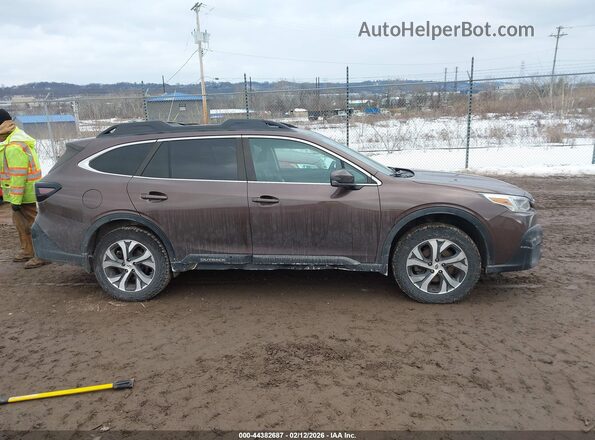 4S4BTANC8M3177016 2021 SUBARU OUTBACK Brown Widok wnętrza z tyłu