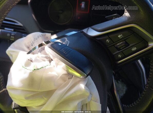 4S4BTGLD5P3176148 2023 SUBARU OUTBACK Серебряный Вид панели приборов
