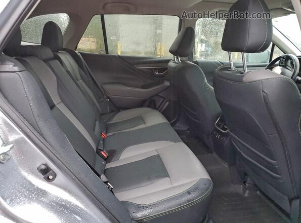 4S4BTGLD7R3156017 2024 SUBARU OUTBACK Silver Widok wnętrza z tyłu