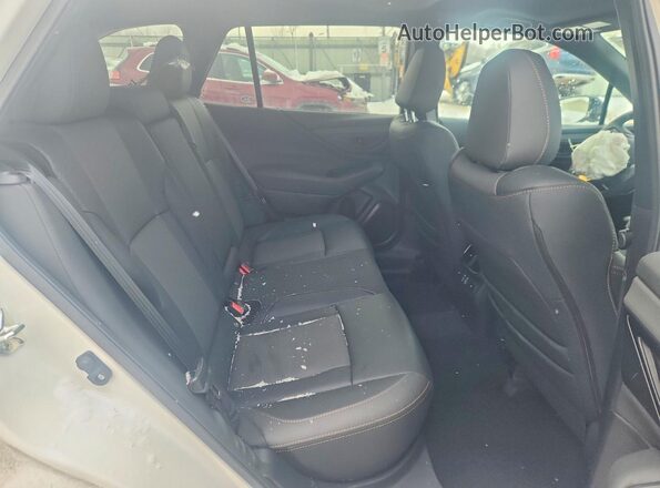 4S4BTGUD8S3229979 2025 SUBARU OUTBACK Белый Вид задних сидений